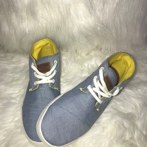 Brand NEW Men Hightop TOMS